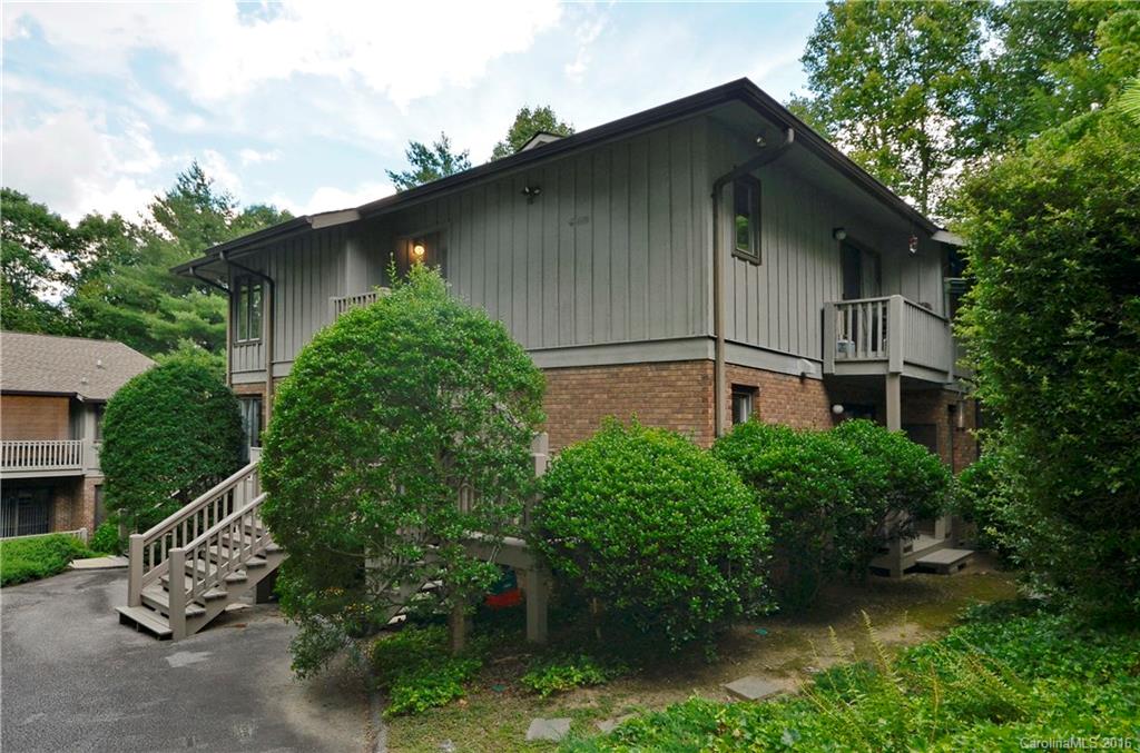 152 Cove Loop Road, Unit 152 Hendersonville, NC 28739 - Photo 11 of 15 Gallery Image 11