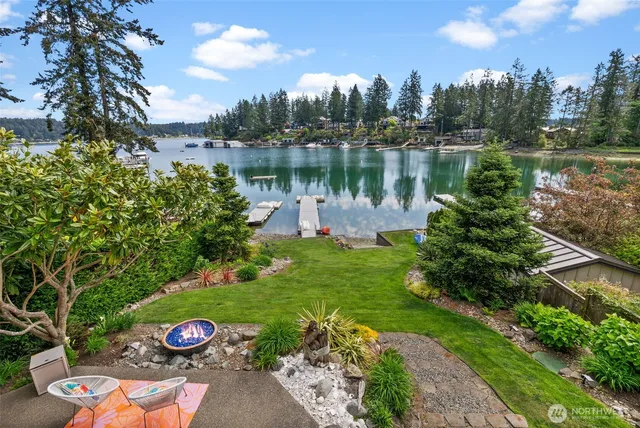 $1,849,000 | 257 3rd Avenue, Fox Island, WA 98333