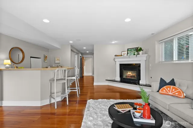 $1,849,000 | 257 3rd Avenue, Fox Island, WA 98333