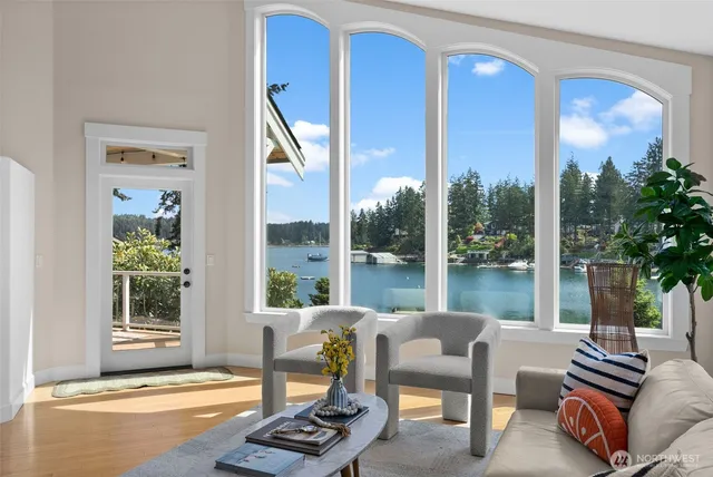 $1,849,000 | 257 3rd Avenue, Fox Island, WA 98333