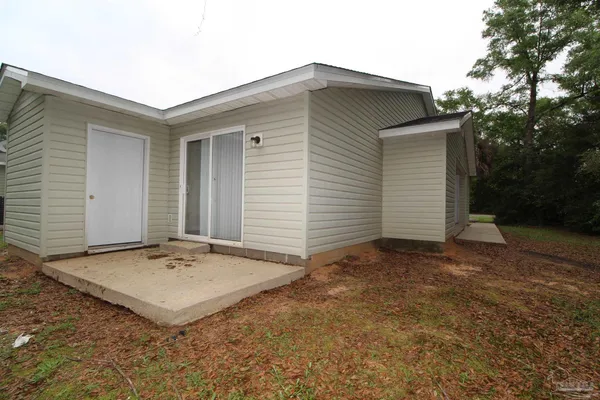 $1,195 | 601 North 61st Avenue, Unit D, Pensacola, FL 32506