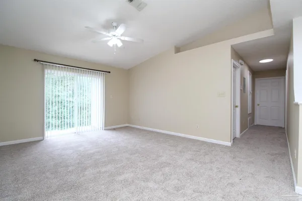 $1,195 | 601 North 61st Avenue, Unit D, Pensacola, FL 32506