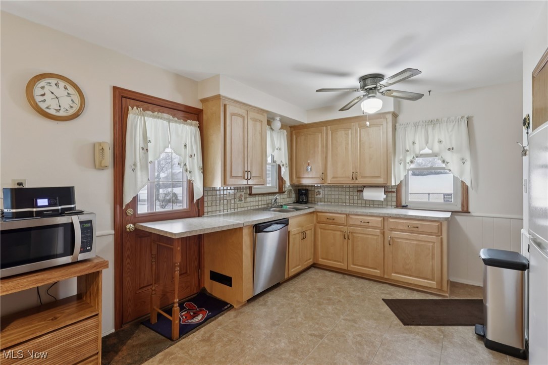 6863 State Road Parma, OH 44134 - Photo 13 of 49