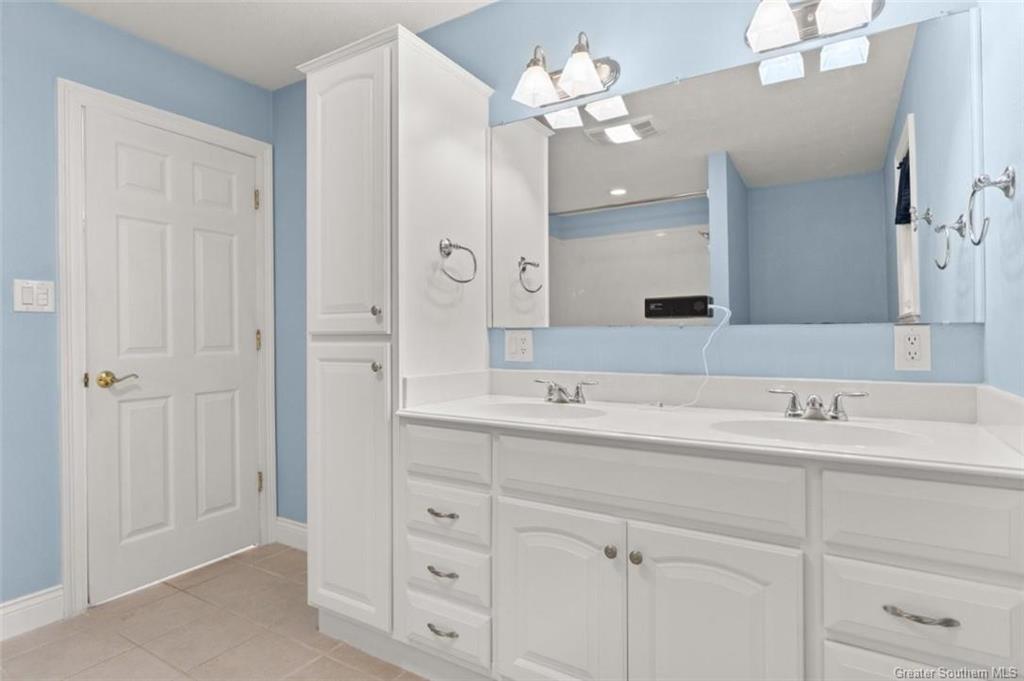 8274 Frontage Road Iowa, LA 70647 - Photo 16 of 35