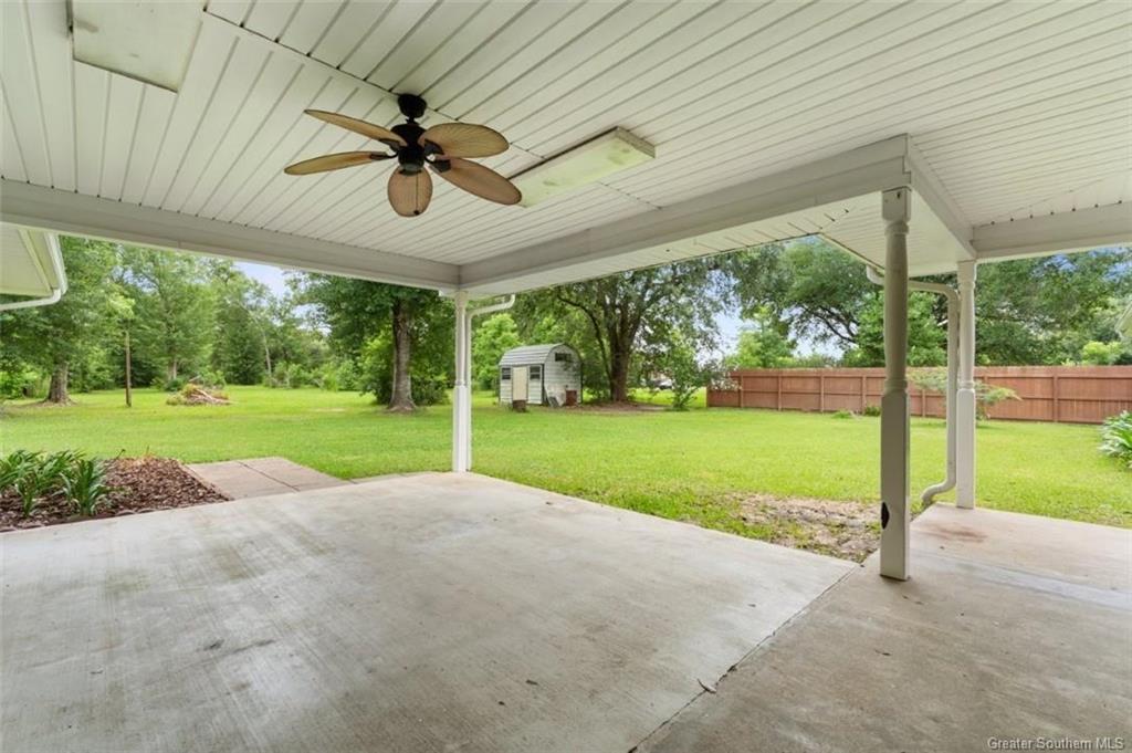 8274 Frontage Road Iowa, LA 70647 - Photo 27 of 35