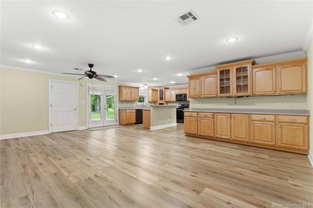 8274 Frontage Road Iowa, LA 70647 - Photo 3 of 35