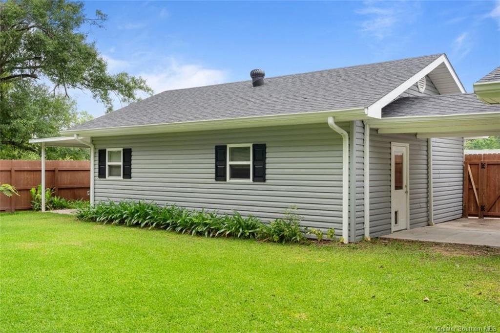 8274 Frontage Road Iowa, LA 70647 - Photo 31 of 35