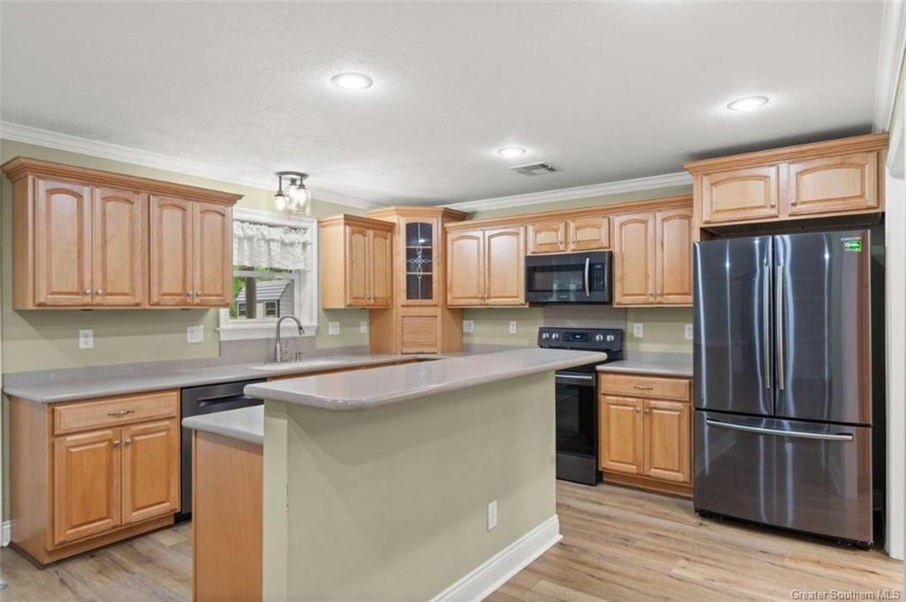 8274 Frontage Road Iowa, LA 70647 - Photo 8 of 35