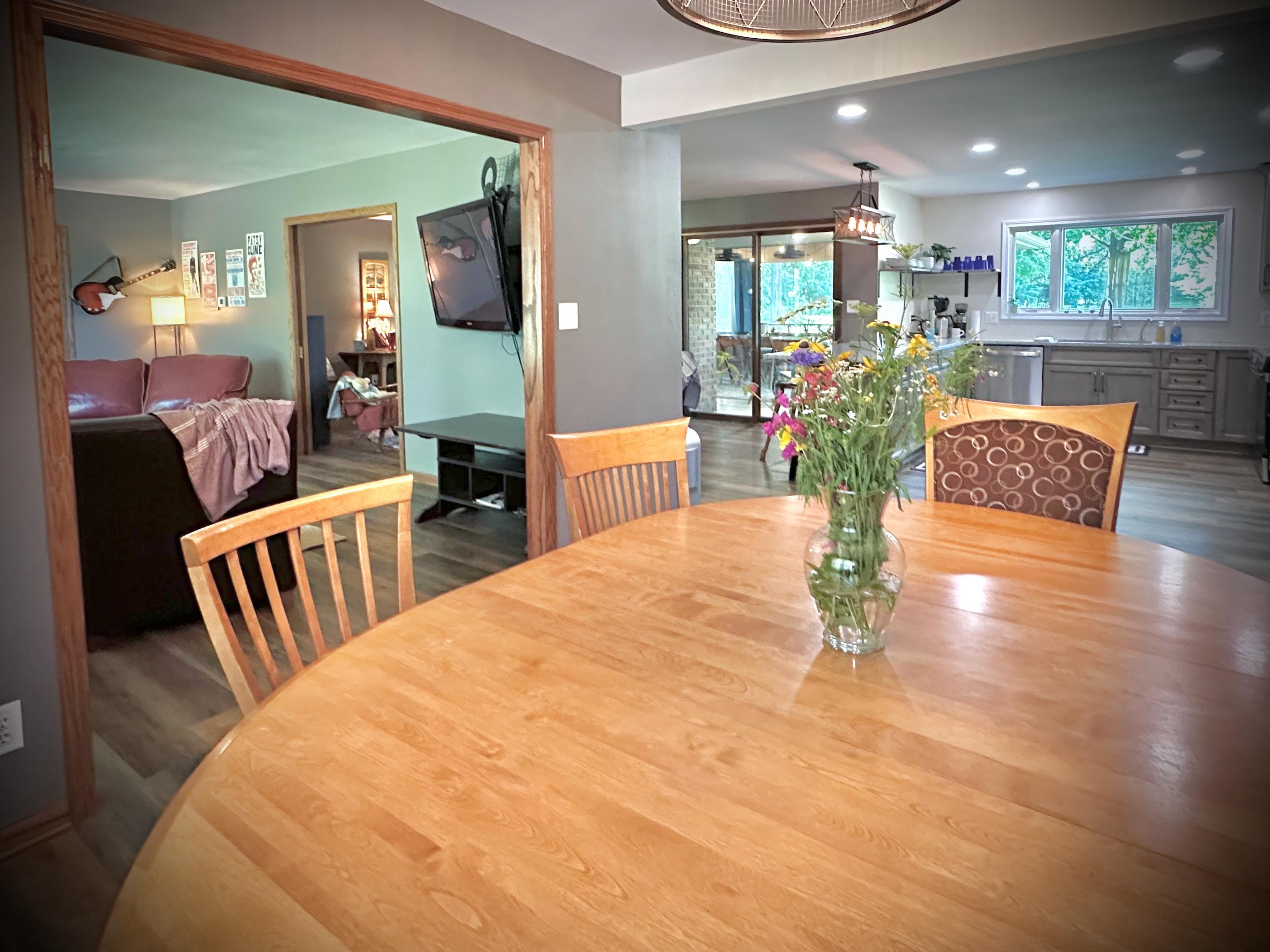 7356 Kishwaukee Road Rockford, IL 61109 - Photo 4 of 71