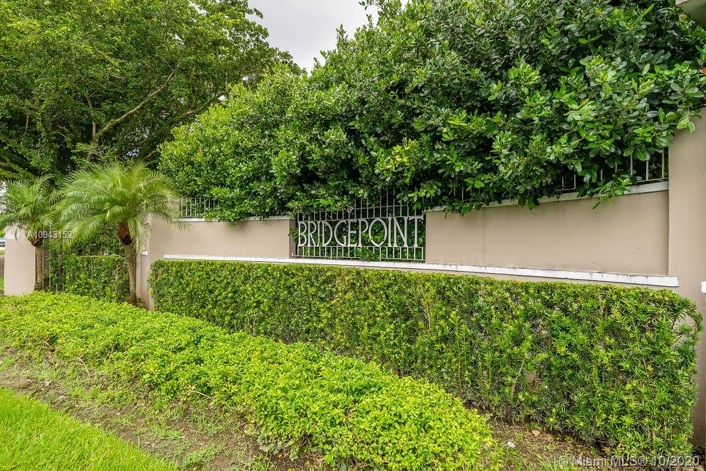 5580 Southwest 70th Place South Miami, FL 33155 - Photo 1 of 13 a view of a garden
