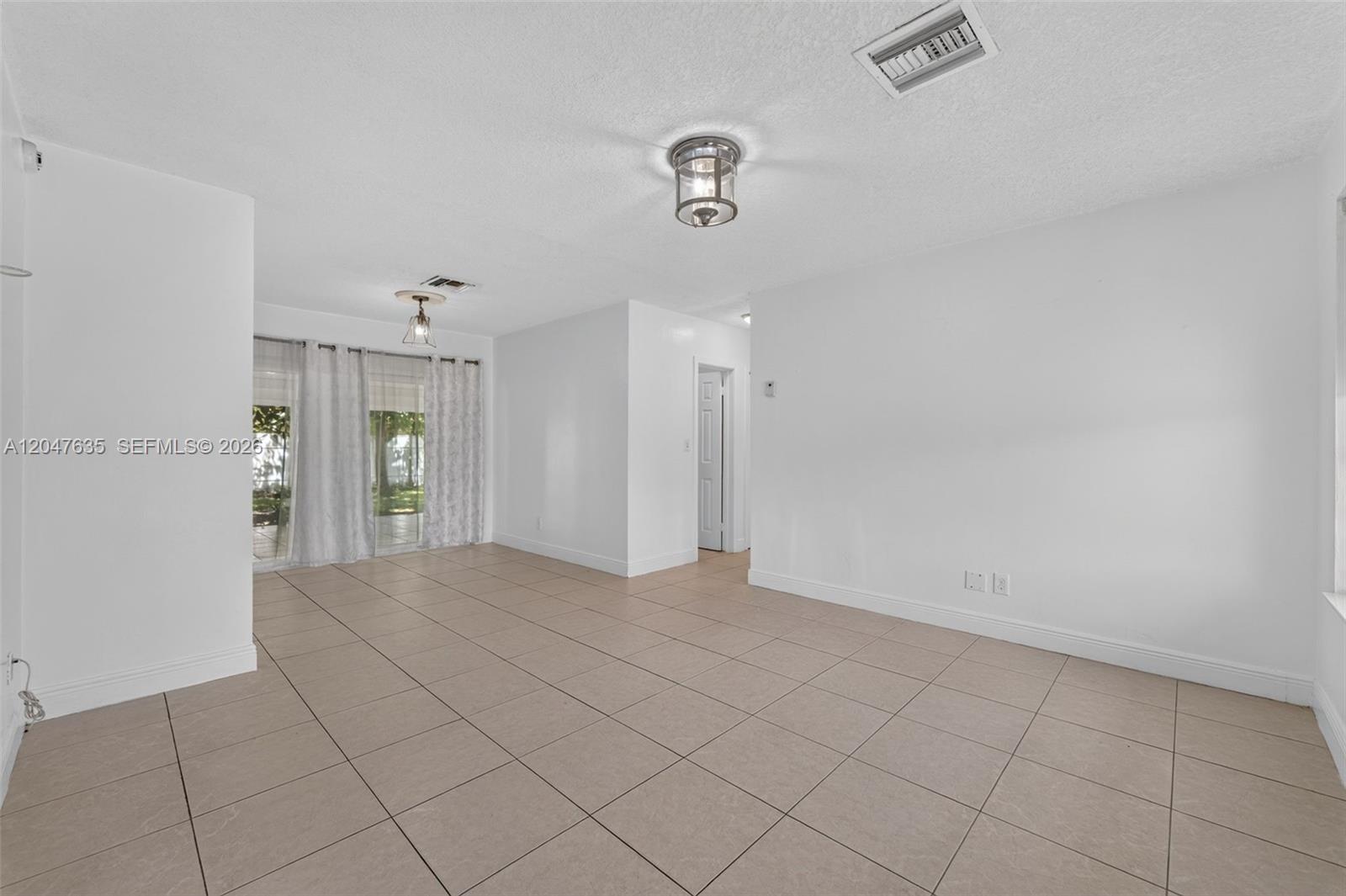 17841 Southwest 112th Place Miami, FL 33157 - Photo 6 of 30