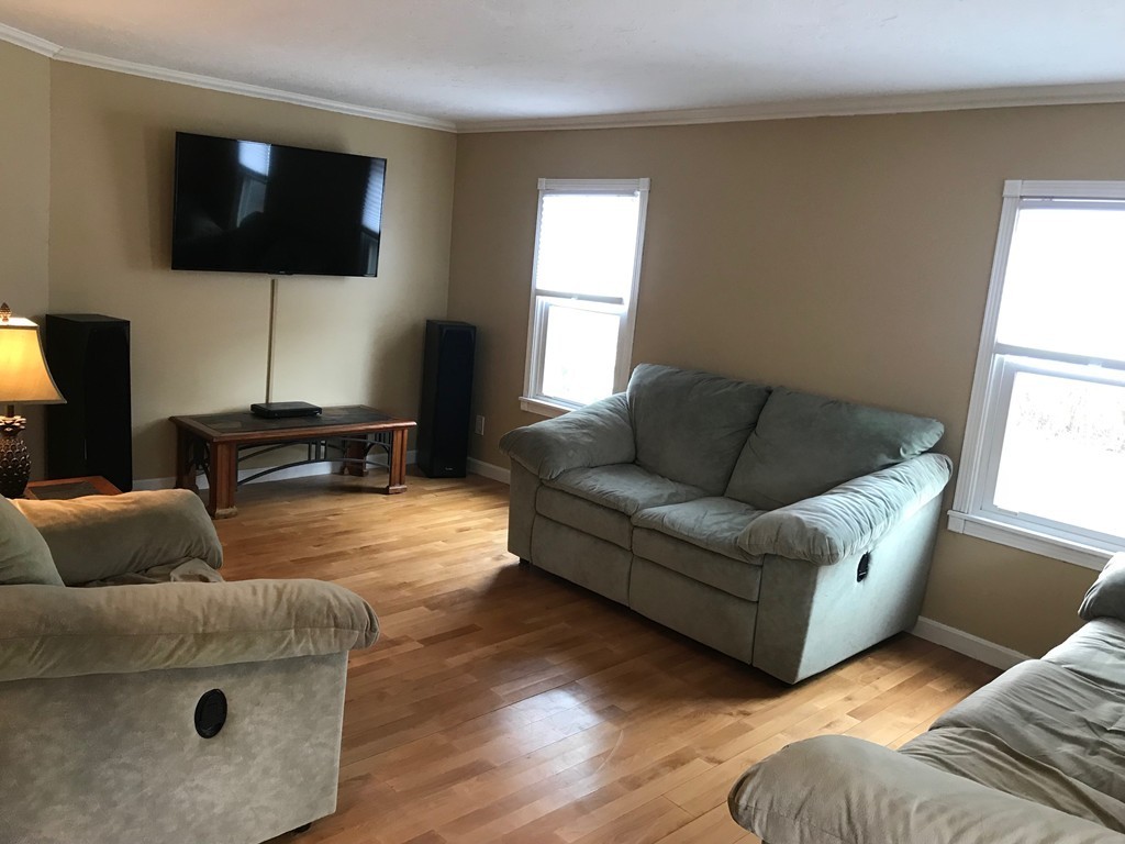 246 Providence Road Grafton, MA 01560 - Photo 17 of 29 Gallery Image 17