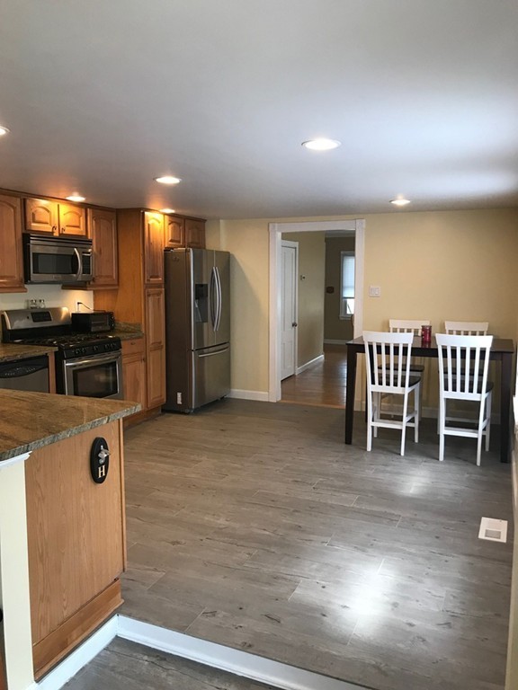 246 Providence Road Grafton, MA 01560 - Photo 9 of 29 Gallery Image 9