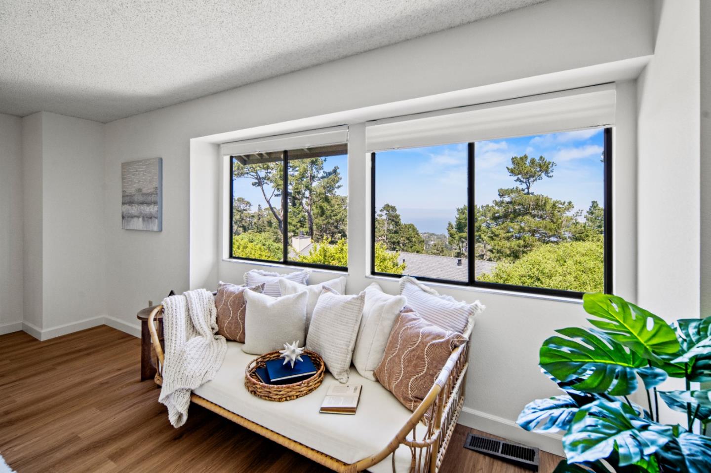 70 Forest Ridge Road, Unit 22 Monterey, CA 93940 - Photo 6 of 13 a living room with furniture and a potted plant
