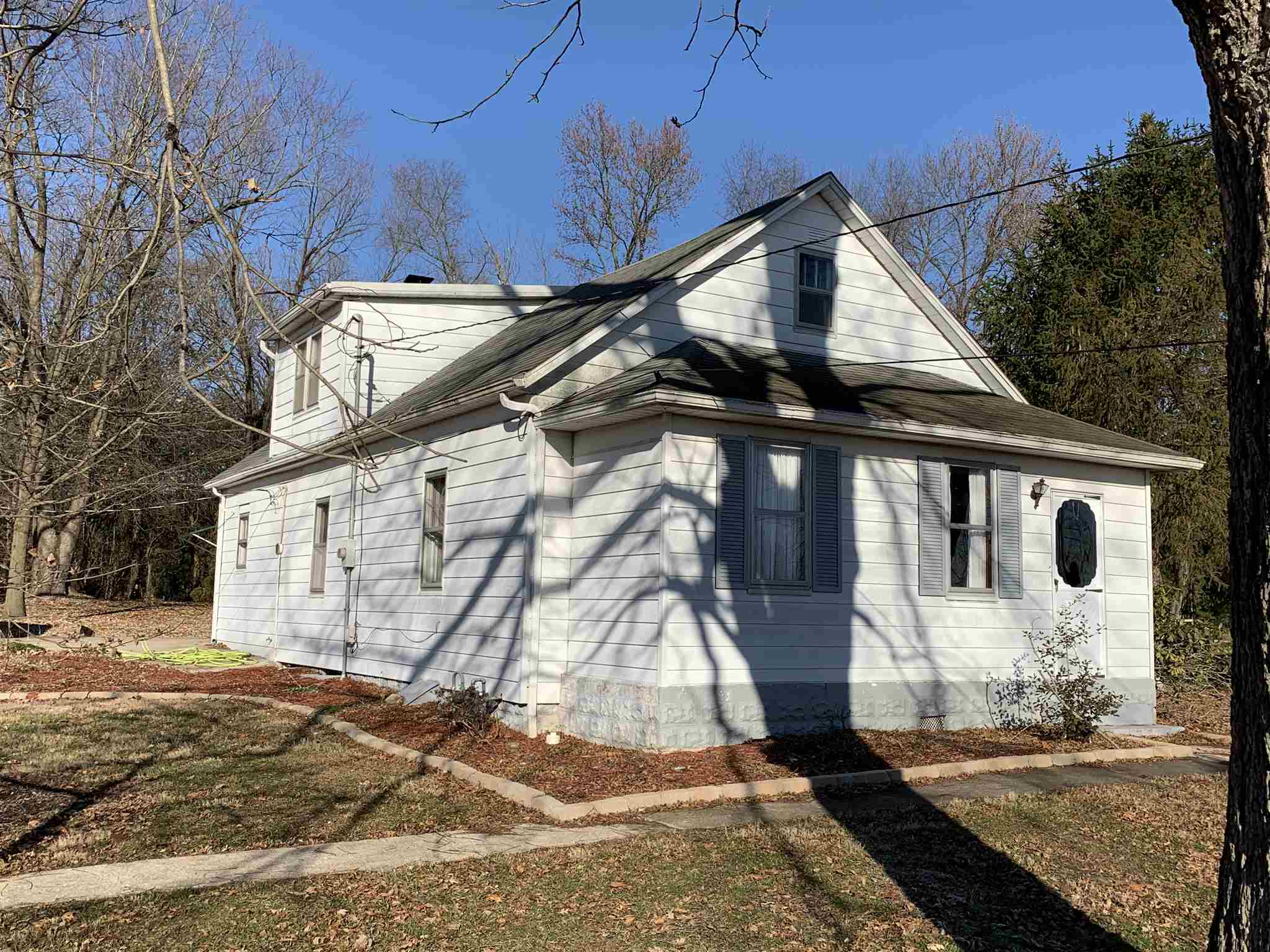 457 South Truman Road Jasper, IN 47546 - Photo 1 of 10 Gallery Image 1