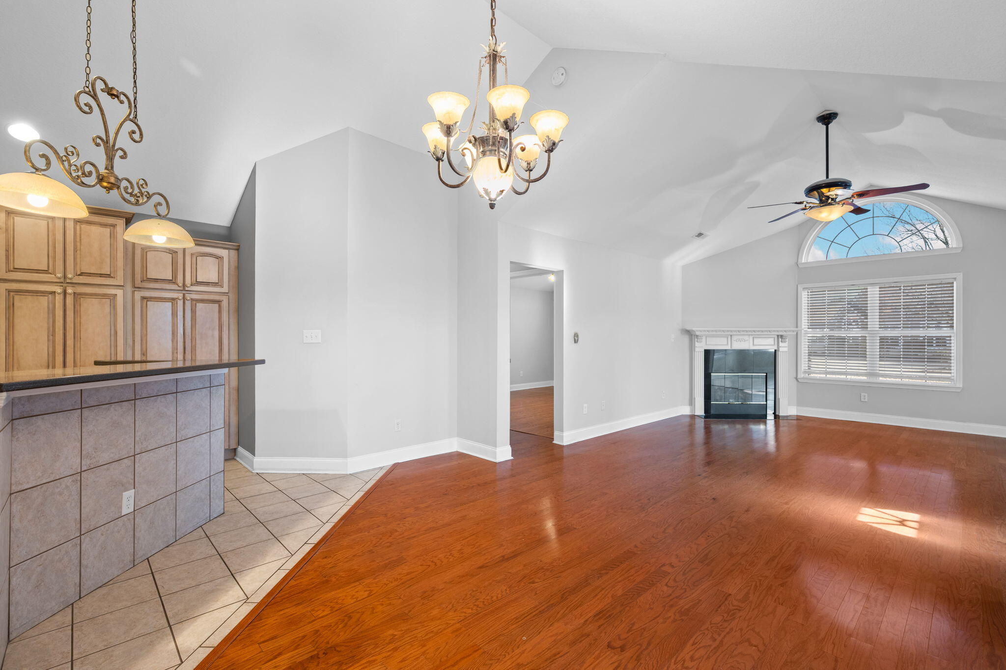 2541 Baskette Way Chattanooga, TN 37421 - Photo 12 of 24 31-web-or-mls-DSC_8105