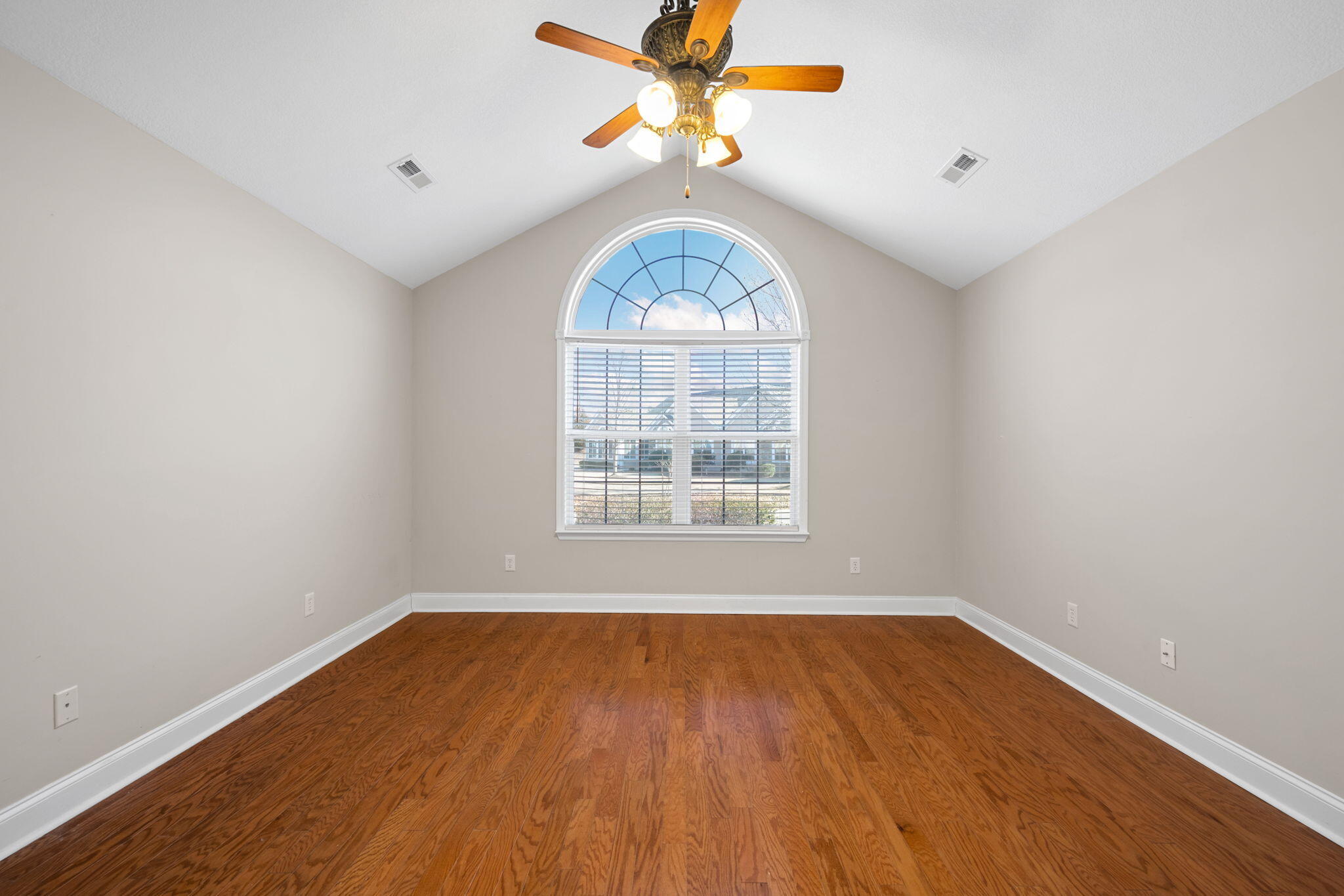 2541 Baskette Way Chattanooga, TN 37421 - Photo 19 of 24 11-web-or-mls-DSC_8054