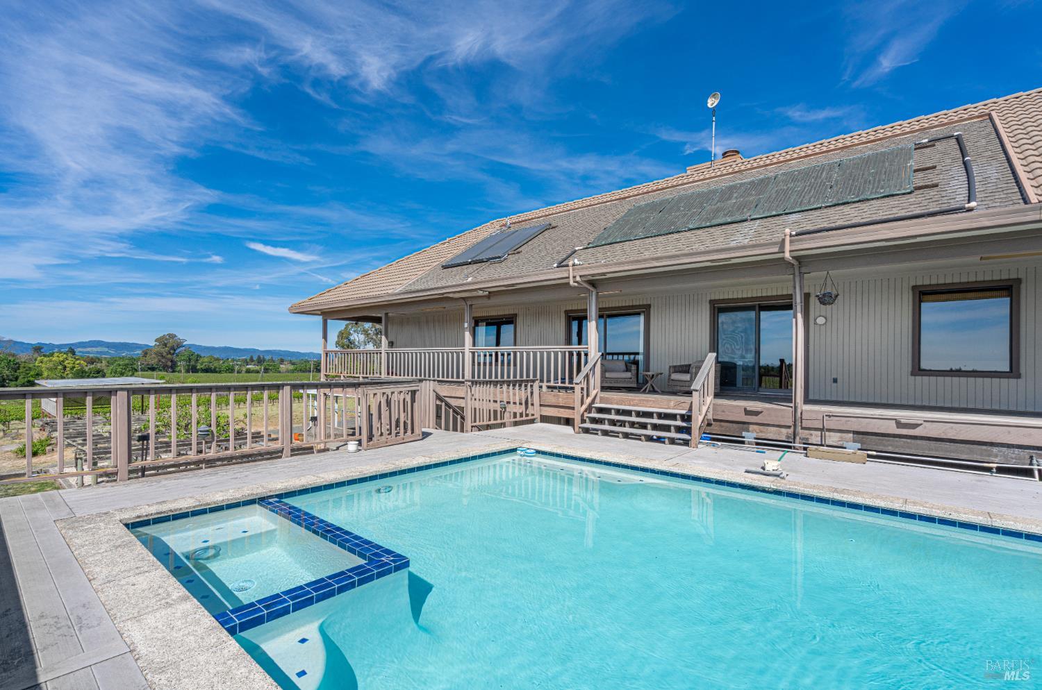 590 Pleasant Avenue Santa Rosa, CA 95403 - Photo 20 of 60