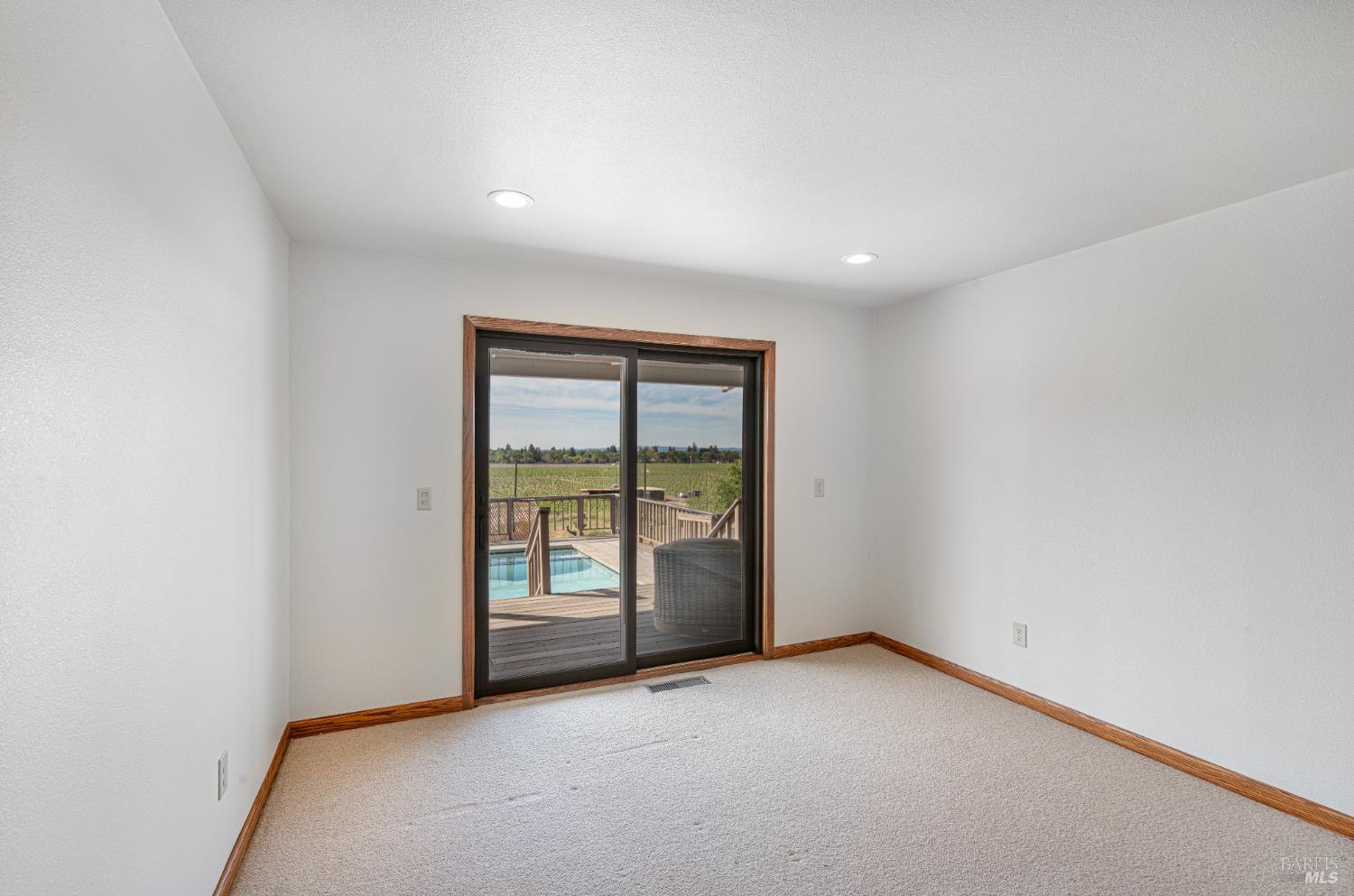 590 Pleasant Avenue Santa Rosa, CA 95403 - Photo 29 of 84 a view of an empty room with a window
