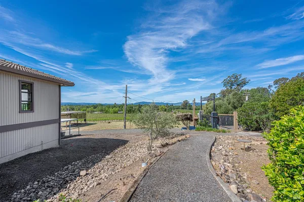 $1,590,000 | 590 Pleasant Avenue, Santa Rosa, CA 95403