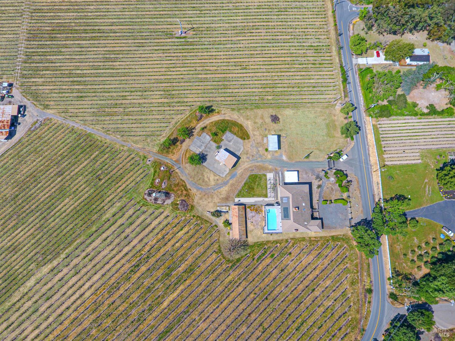 590 Pleasant Avenue Santa Rosa, CA 95403 - Photo 57 of 60