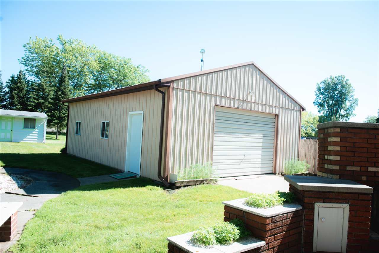 5053 East Mt Morris Road Mount Morris, MI 48458 - Photo 13 of 68 Pole barn