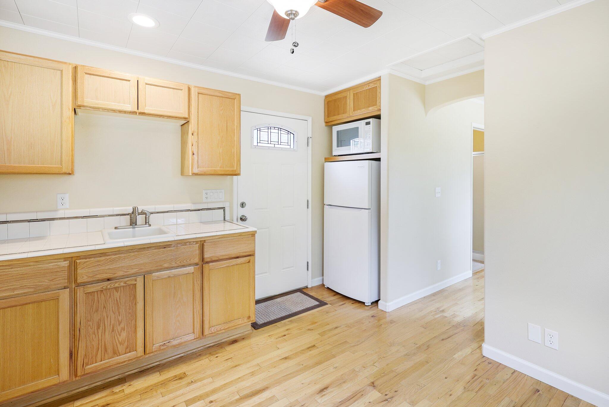 754 Ridge Road Redding, CA 96003 - Photo 17 of 29 36-web-or-mls-8Q0A1437