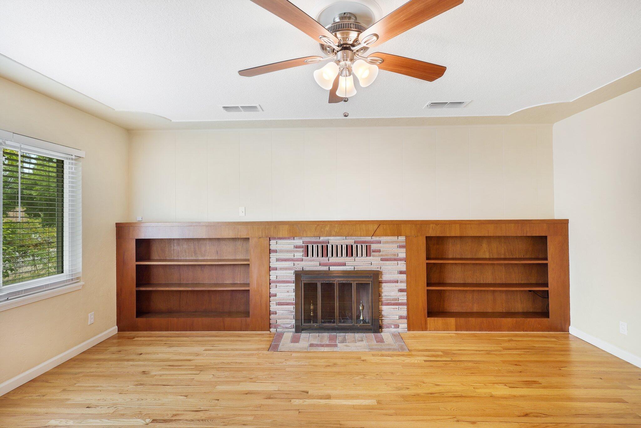 754 Ridge Road Redding, CA 96003 - Photo 2 of 29 1-web-or-mls-8Q0A1177