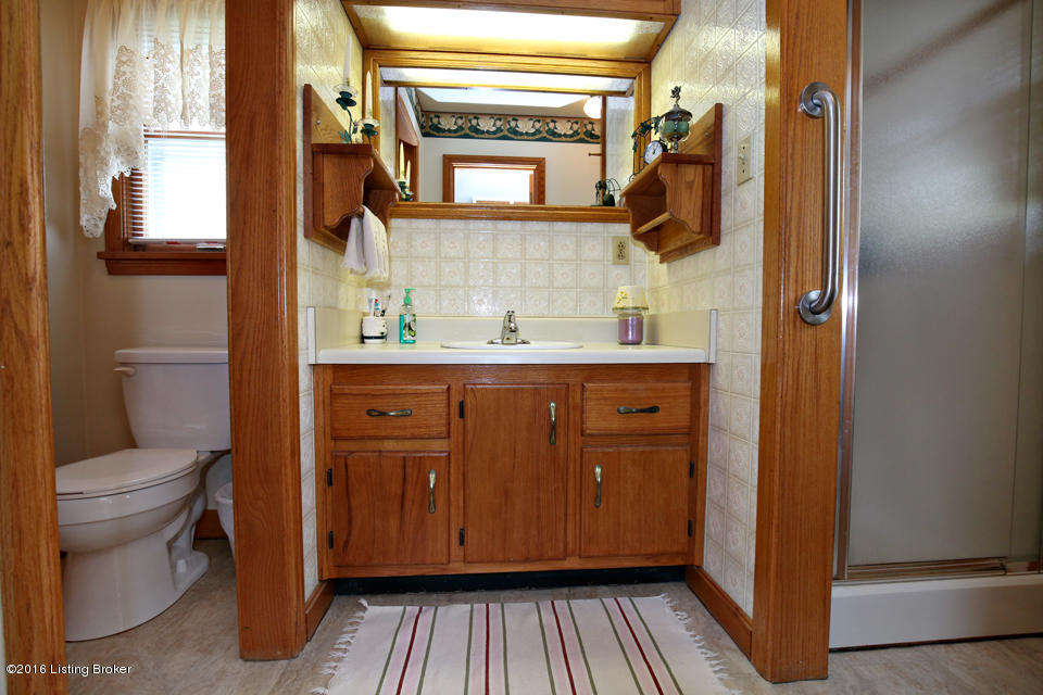 5888 Knob Creek Road Brooks, KY 40109 - Photo 16 of 58 Full Master Bath