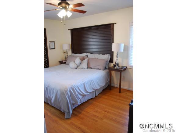 23 Hillview Road Asheville, NC 28805 - Photo 11 of 18 Gallery Image 11