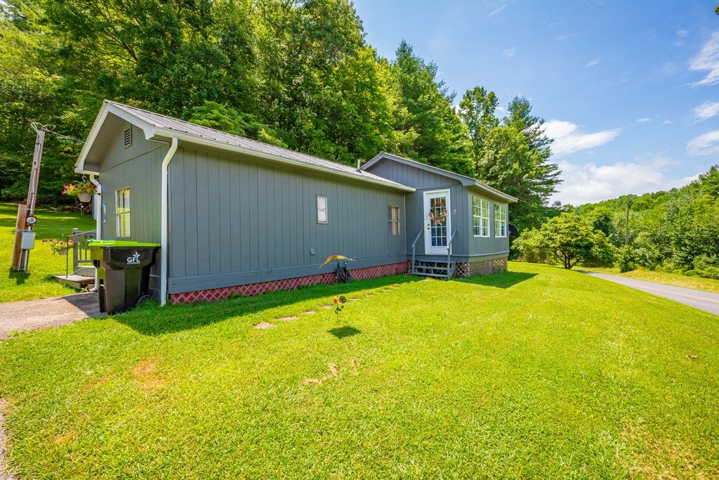 3091 Mallory Road Galax, VA 24333 - Photo 42 of 62 Gallery Image 42