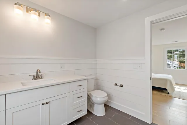 $950,000 | 33 Dexter Avenue, Sandwich, MA 02563