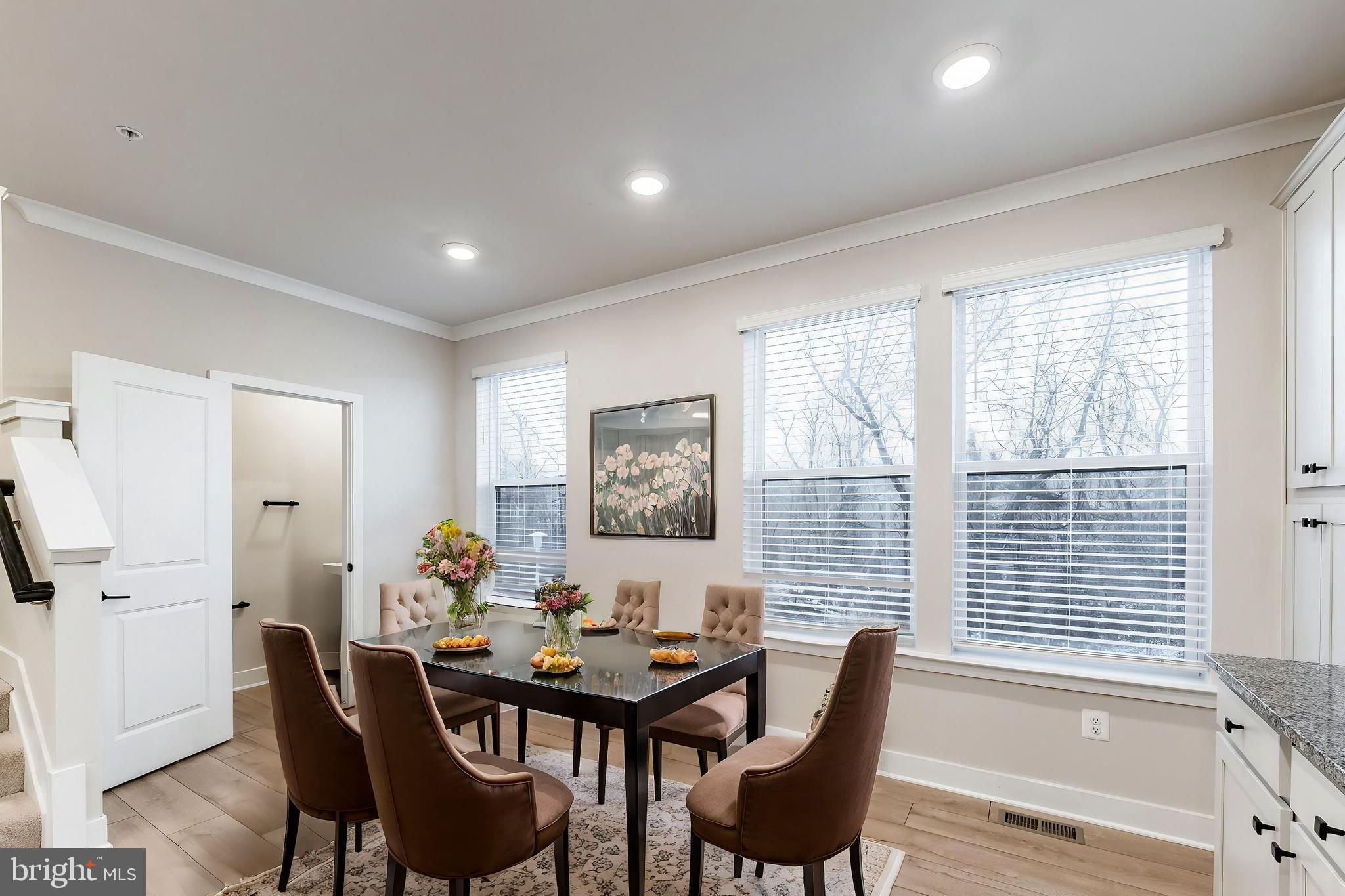 4404 Roland Heights Avenue Baltimore, MD 21211 - Photo 15 of 36 Virtually Staged Dining Area