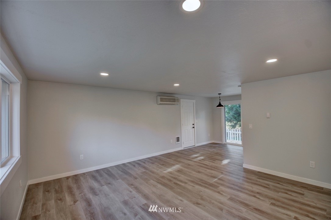 6410 Zangle Road Northeast Olympia, WA 98506 - Photo 2 of 21 Gallery Image 2
