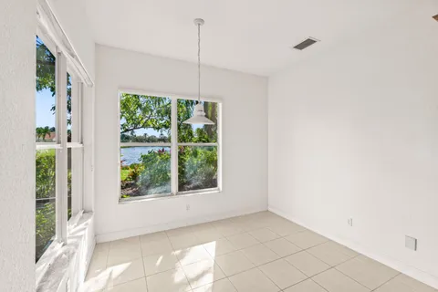 $689,900 | 8688 Woodgrove Harbor Lane, Boynton Beach, FL 33473