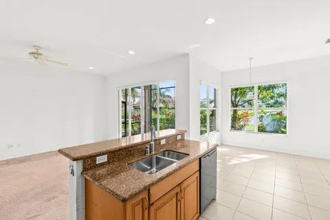 $689,900 | 8688 Woodgrove Harbor Lane, Boynton Beach, FL 33473