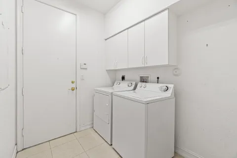 $689,900 | 8688 Woodgrove Harbor Lane, Boynton Beach, FL 33473