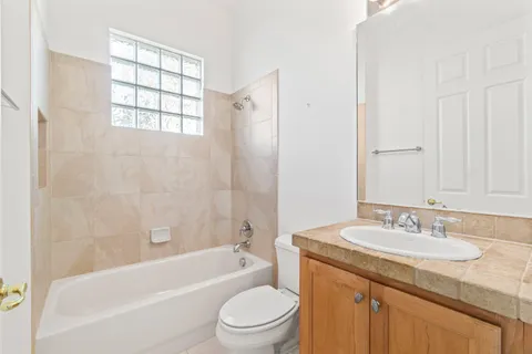 $689,900 | 8688 Woodgrove Harbor Lane, Boynton Beach, FL 33473