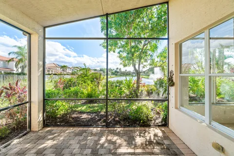 $689,900 | 8688 Woodgrove Harbor Lane, Boynton Beach, FL 33473