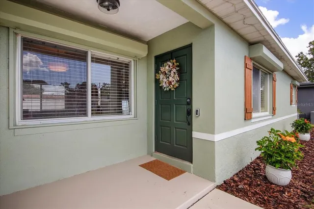 a view of an entryway