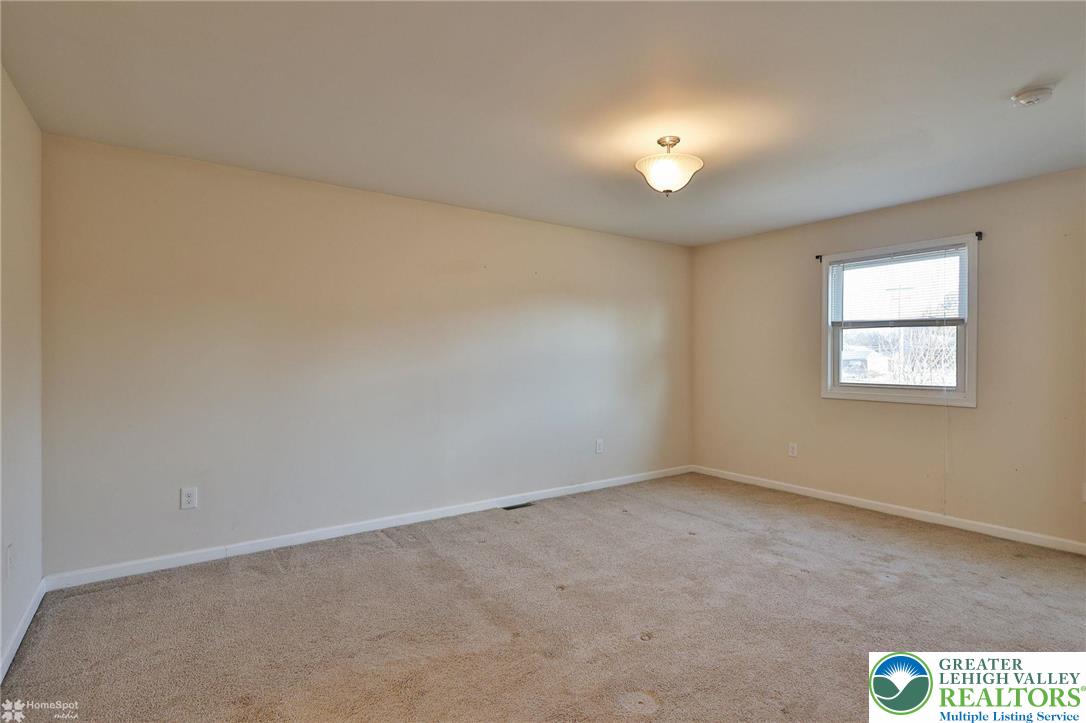 2811 Kingsview Avenue Easton, PA 18045 - Photo 42 of 76