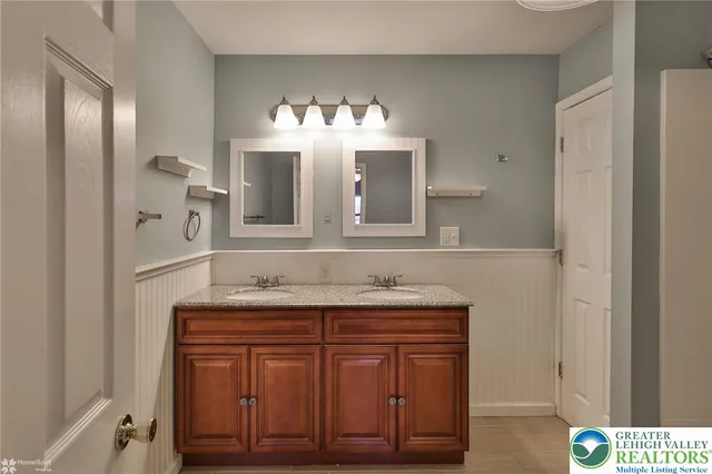 $3,200 | 2811 Kingsview Avenue, Easton, PA 18045