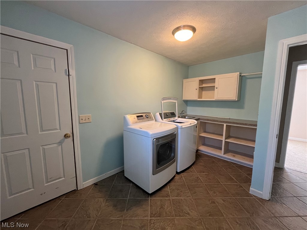 2819 Best Road Cambridge, OH 43725 - Photo 10 of 33 First floor laundry off kitchen & garage
