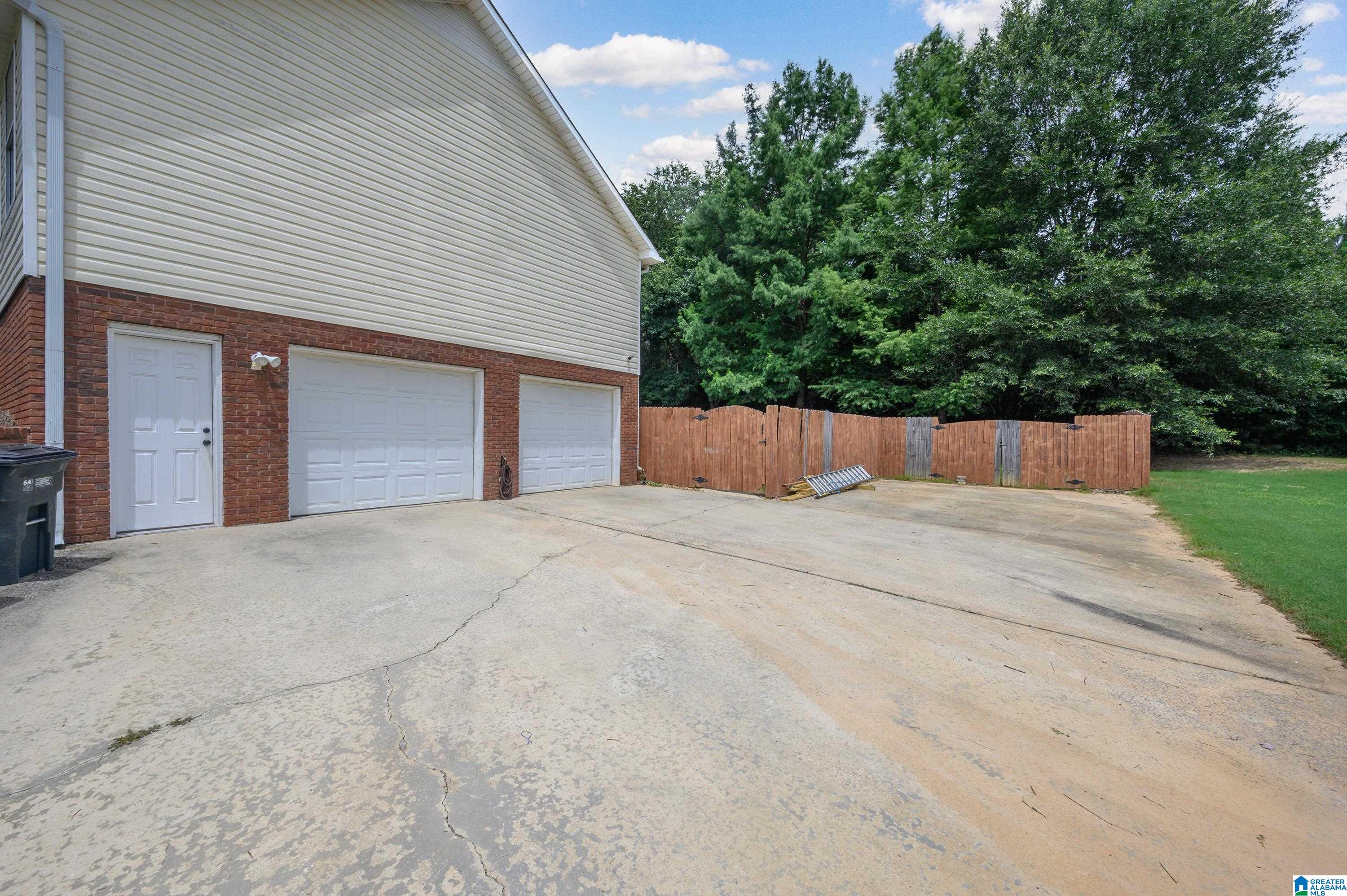 1761 Sweet Water Way Warrior, AL 35180 - Photo 36 of 38