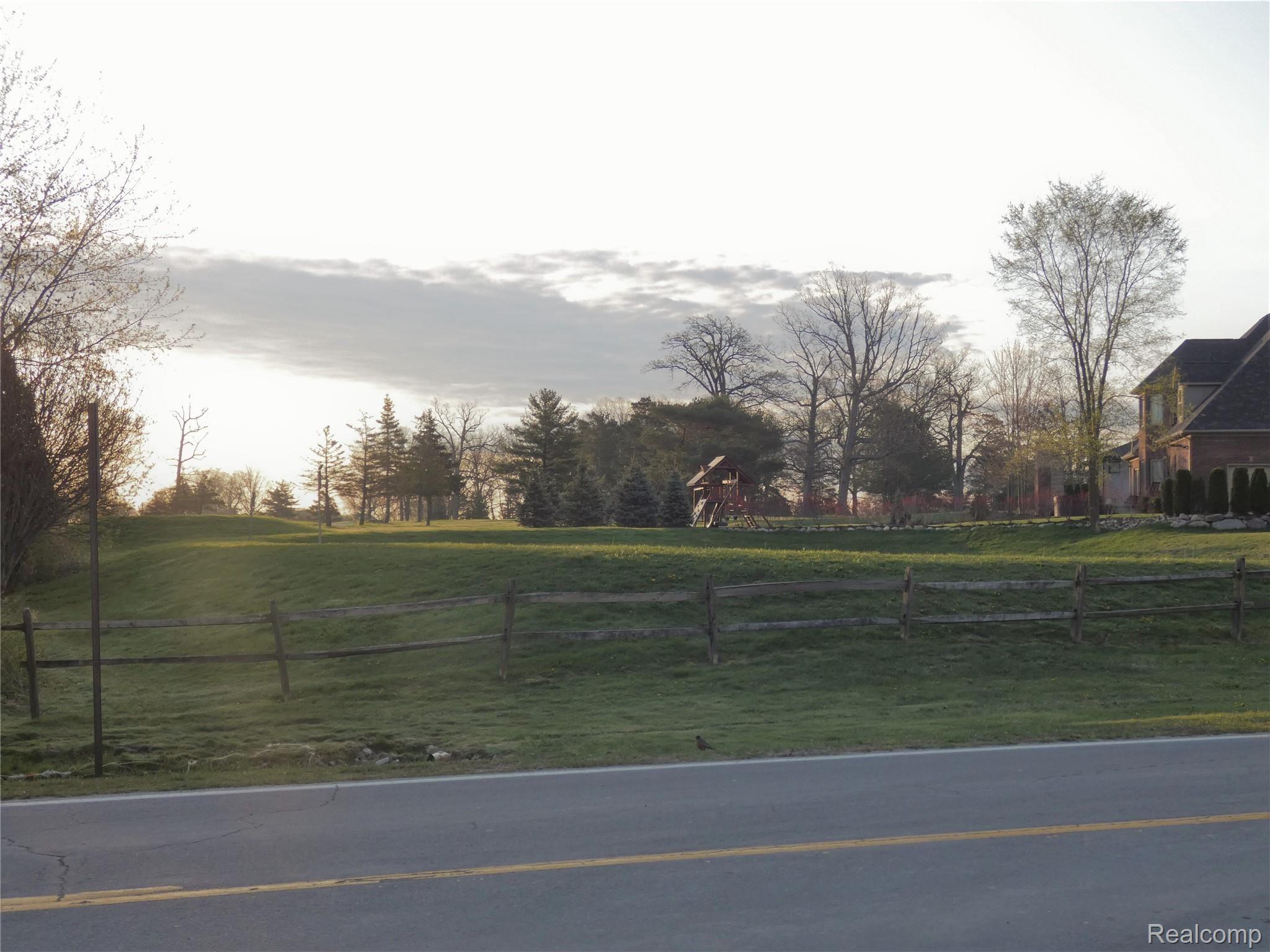 1602 Pug Road St. Clair, MI 48079 - Photo 35 of 35 35.JPG