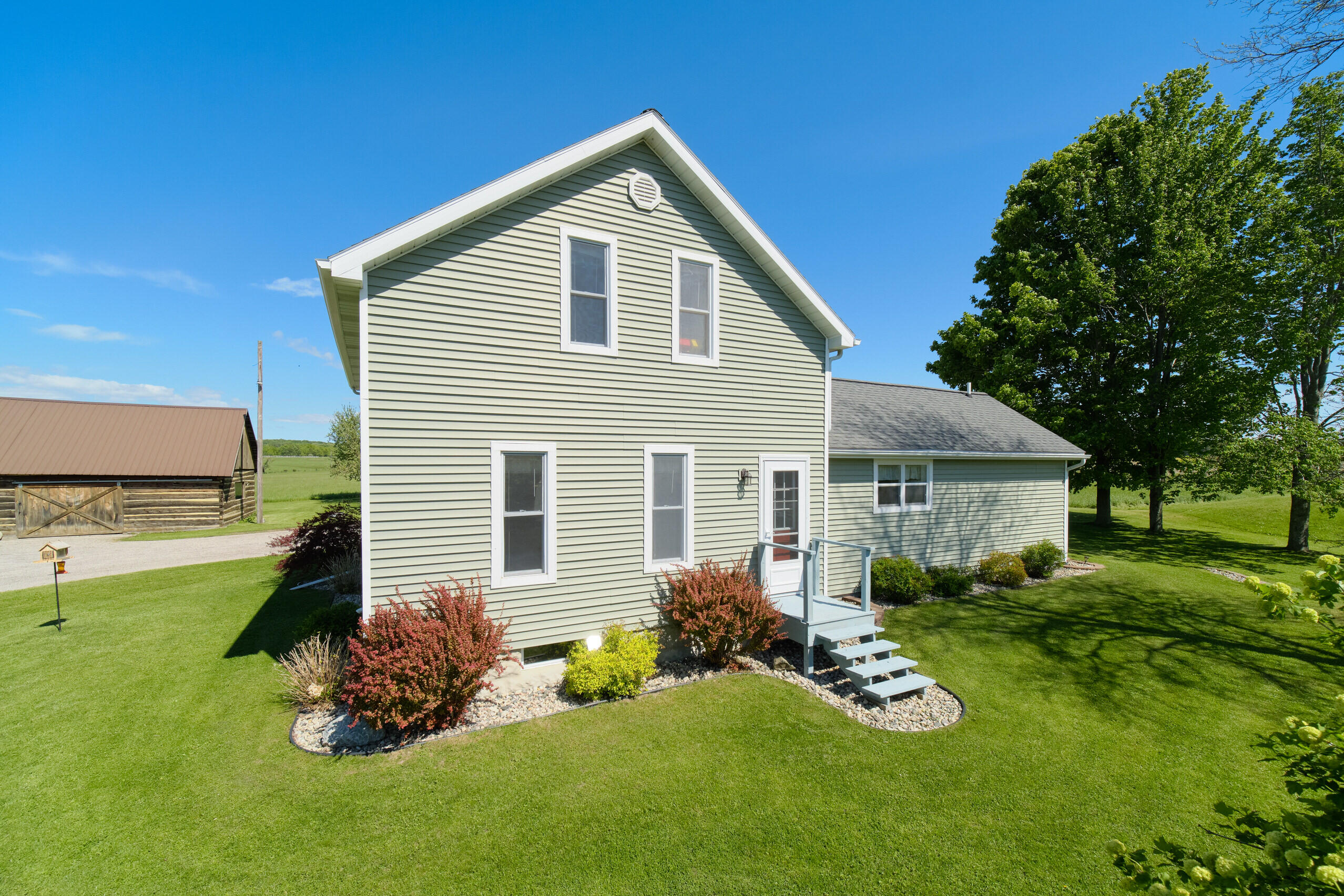 4541 Bar Lake Road Manistee, MI 49660 - Photo 54 of 66 Front of Home