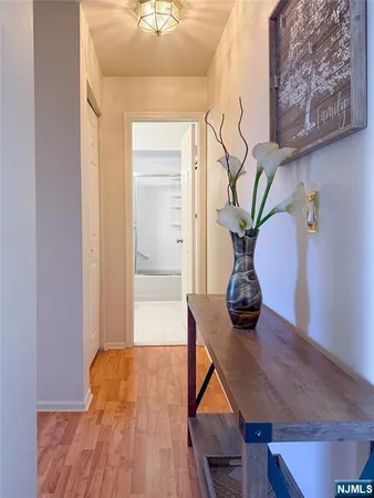 $1,995 | 700 Schuyler Avenue, Unit A21, Kearny, NJ 07032
