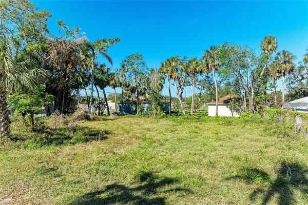 $85,000 | 1307 15th Street East, Bradenton, FL 34208