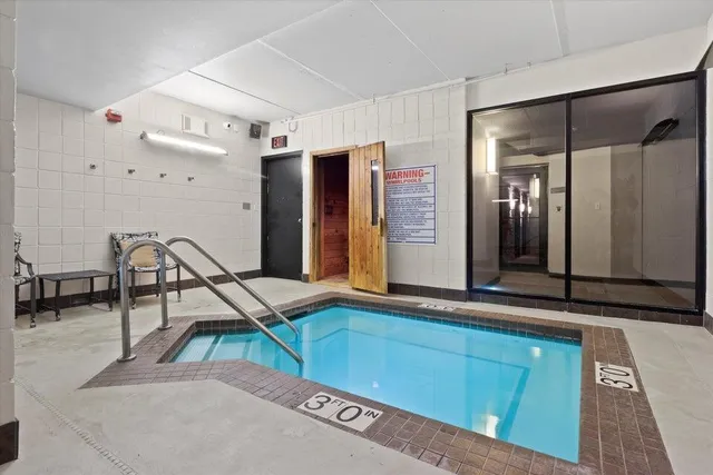 $1,650 | 270 East Highland Avenue, Unit 632, Milwaukee, WI 53202