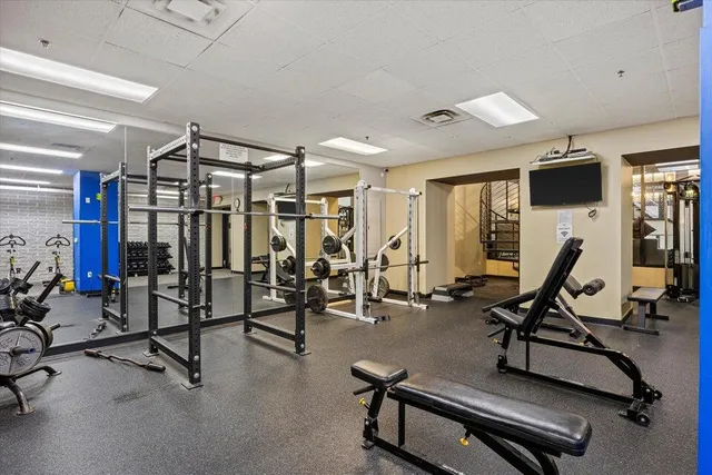 $1,650 | 270 East Highland Avenue, Unit 632, Milwaukee, WI 53202